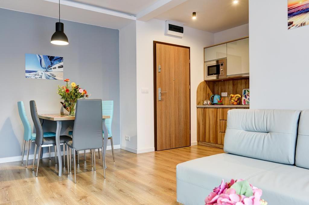 Apartamenty Marina Jastarnia Bis エクステリア 写真